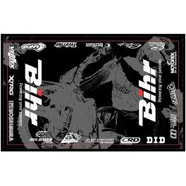 http://gmrmotoracing.com/img/p/2/2/0/8/2208-thickbox_default.jpg